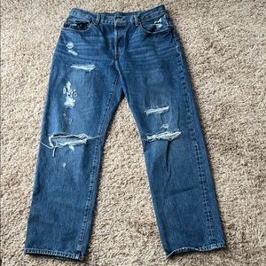 Levis Women's Distressed Boyfriend Jeans